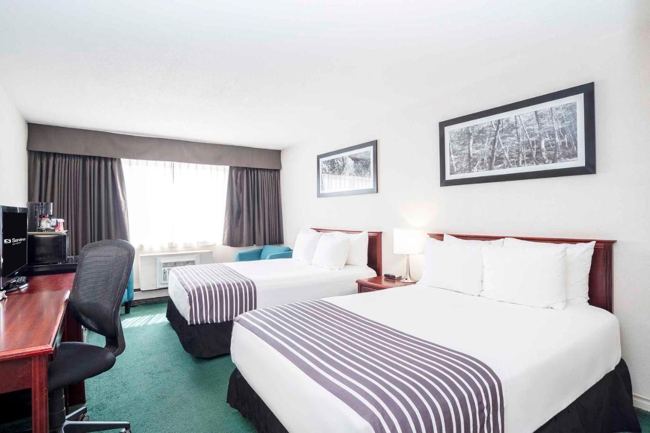 Sandman Inn Smithers Ngoại thất bức ảnh