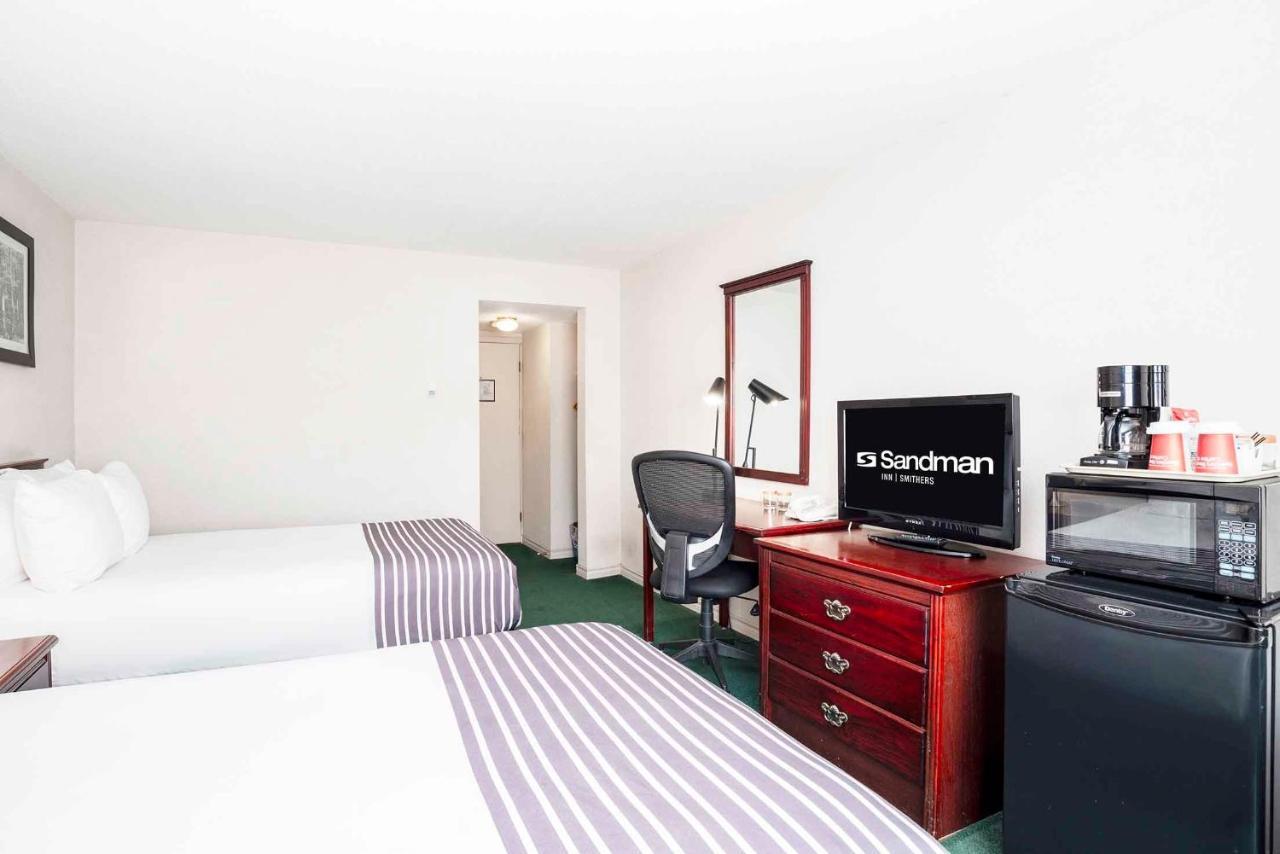 Sandman Inn Smithers Ngoại thất bức ảnh